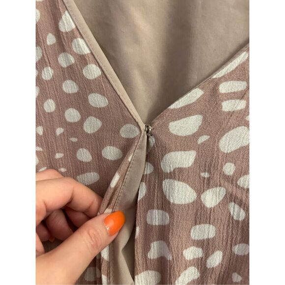 Pink Lily Polka Dot Romper Size S Taupe GUC - Picture 5 of 12
